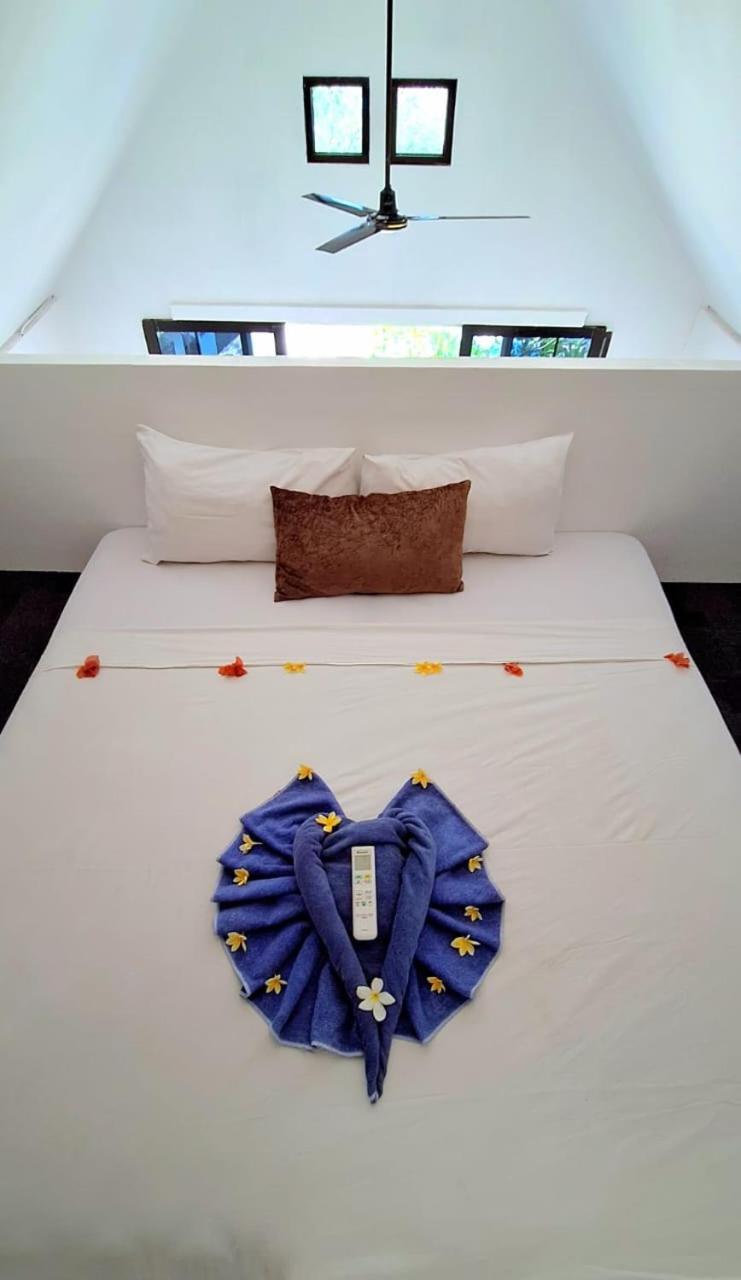 Hotel Gili Hills Gili Trawangan Esterno foto