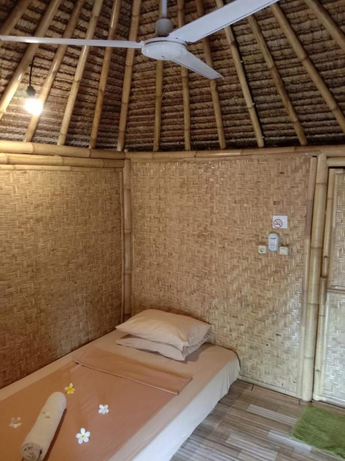 Hotel Gili Hills Gili Trawangan Esterno foto